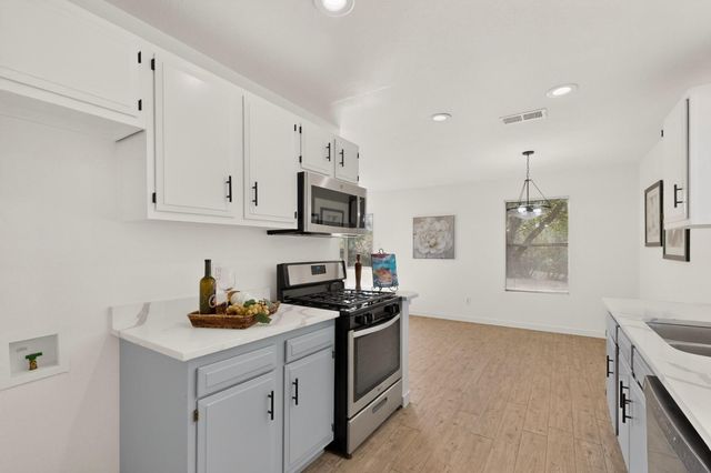 7506 Calumet CV, Austin, TX 78745