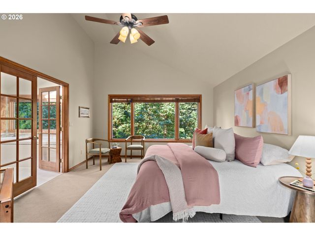 6011 Sw KNIGHTSBRIDGE Dr, Portland, OR 97219