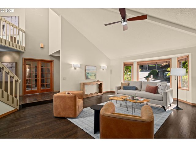 6011 Sw KNIGHTSBRIDGE Dr, Portland, OR 97219
