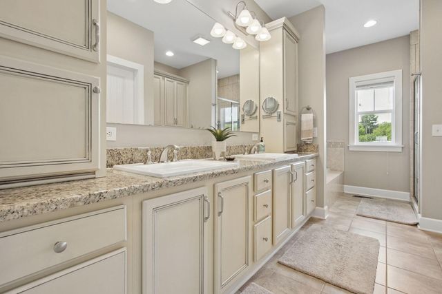 13794 Rosewood Road NE, Thornville, OH 43076
