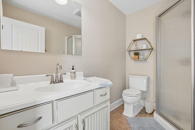 13794 Rosewood Road NE, Thornville, OH 43076