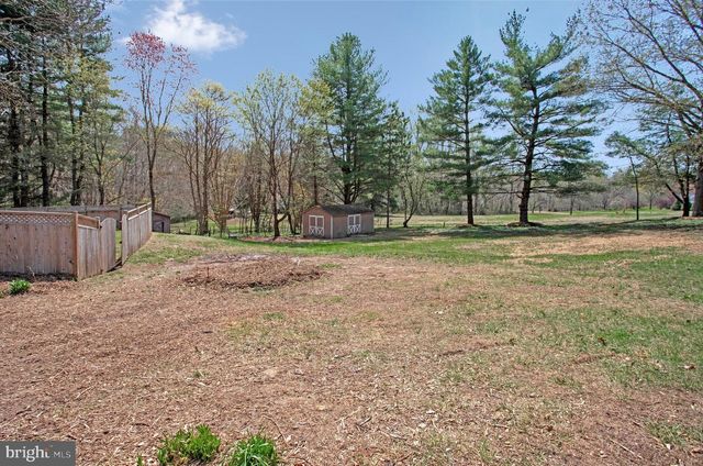490 W MOUNT HARMONY RD, Owings, MD 20736