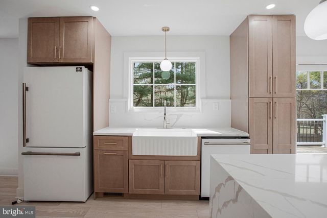 490 W MOUNT HARMONY RD, Owings, MD 20736