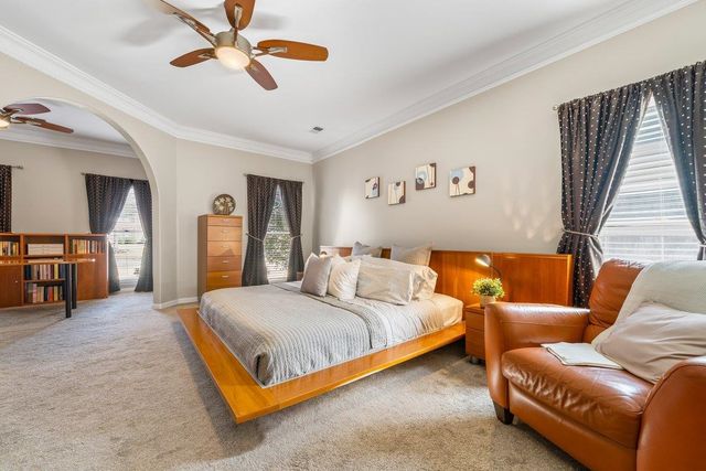 1499 BARTON CREEK DR, Collierville, TN 38017