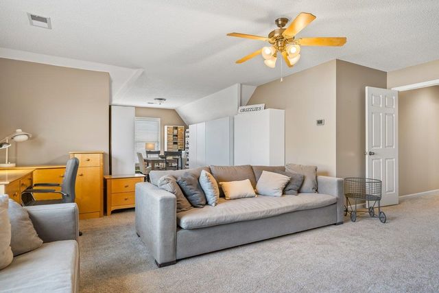 1499 BARTON CREEK DR, Collierville, TN 38017