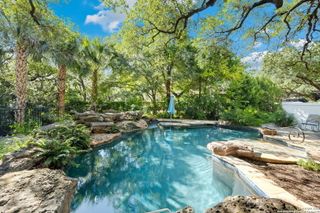 33 Sanctuary Dr., San Antonio, TX 78248