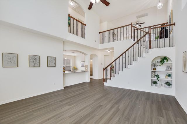 115 Mollie DR, Hutto, TX 78634