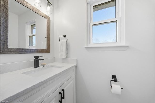 2209 Turnberry CT, Virginia Beach, VA 23454