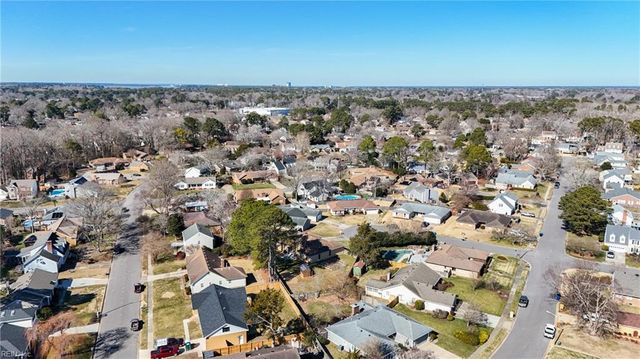 2209 Turnberry CT, Virginia Beach, VA 23454