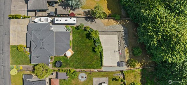 15204 197th Street E, Orting, WA 98360
