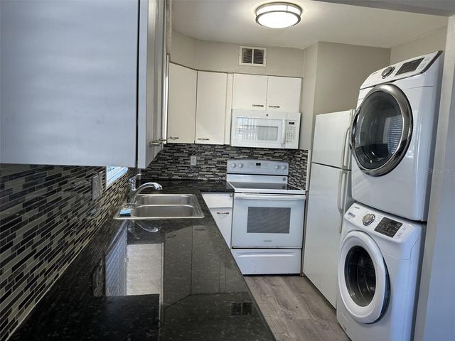 3777 DELTA STREET 83, Sarasota, FL 34232