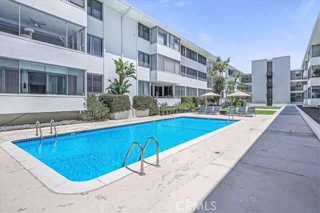 8701 Delgany Avenue 312, Playa Del Rey (los Angeles), CA 90293