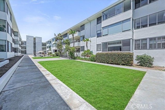 8701 Delgany Avenue 312, Playa Del Rey (los Angeles), CA 90293
