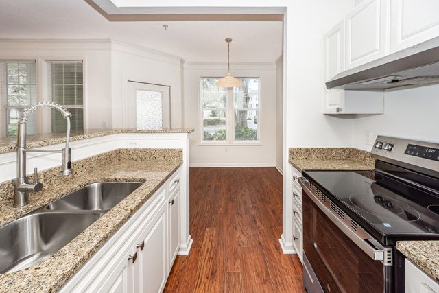 1714 Chatelain Way, Mount Pleasant, SC 29464