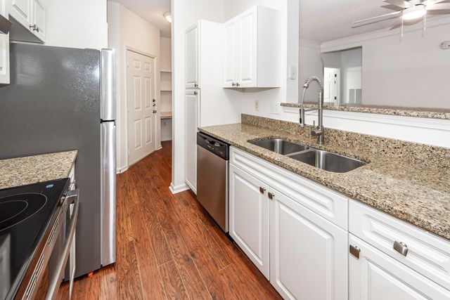 1714 Chatelain Way, Mount Pleasant, SC 29464