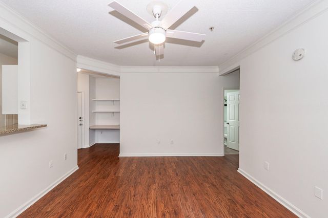 1714 Chatelain Way, Mount Pleasant, SC 29464