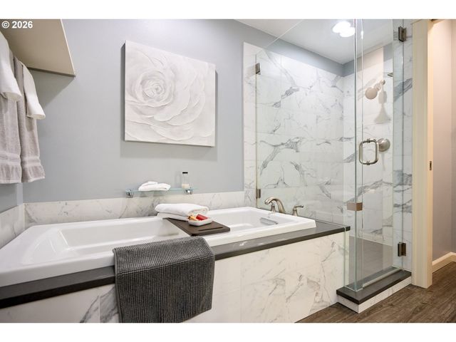 2120 Nw FARGO Loop, Camas, WA 98607