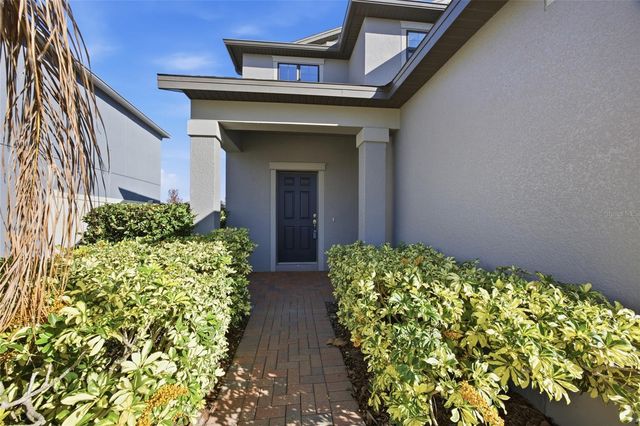 19656 LONG LAKE RANCH BOULEVARD, Lutz, FL 33558