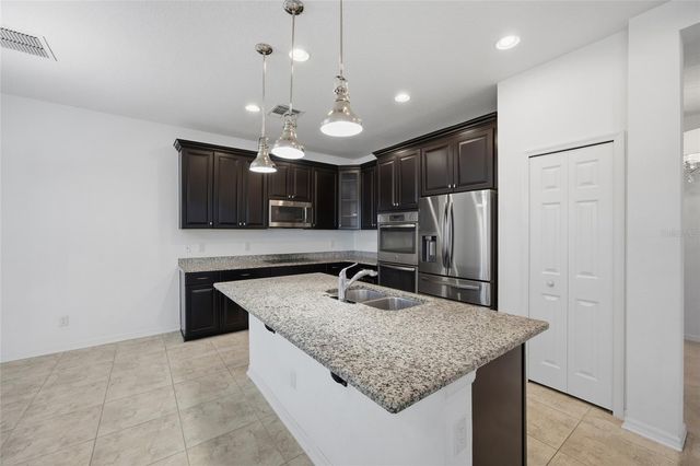 19656 LONG LAKE RANCH BOULEVARD, Lutz, FL 33558