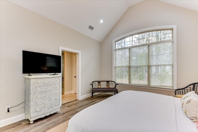 207 Ivy Court, Mc Cormick, SC 29835