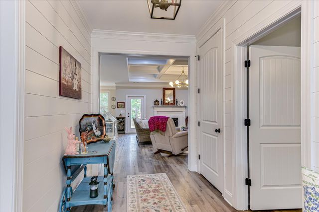 207 Ivy Court, Mc Cormick, SC 29835