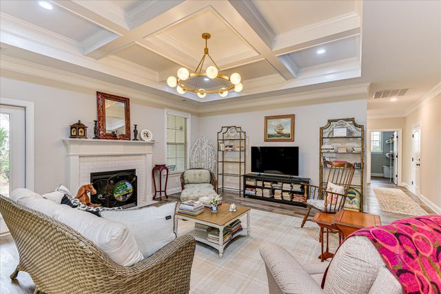 207 Ivy Court, Mc Cormick, SC 29835