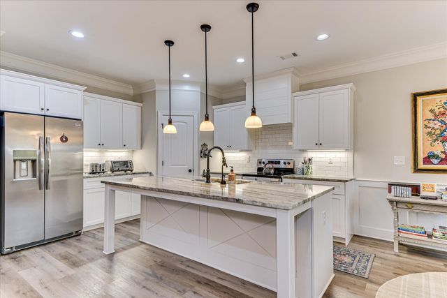 207 Ivy Court, Mc Cormick, SC 29835