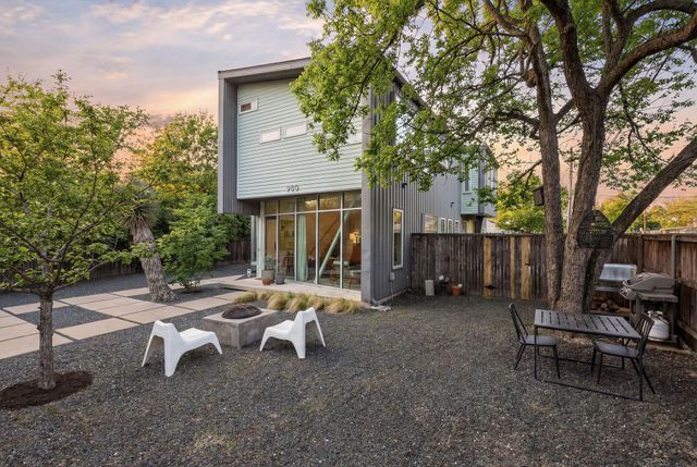 900 Brentwood ST B, Austin, TX 78757