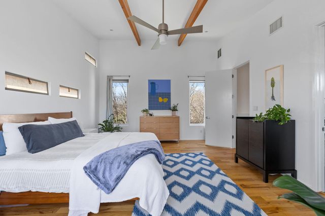 900 Brentwood ST B, Austin, TX 78757