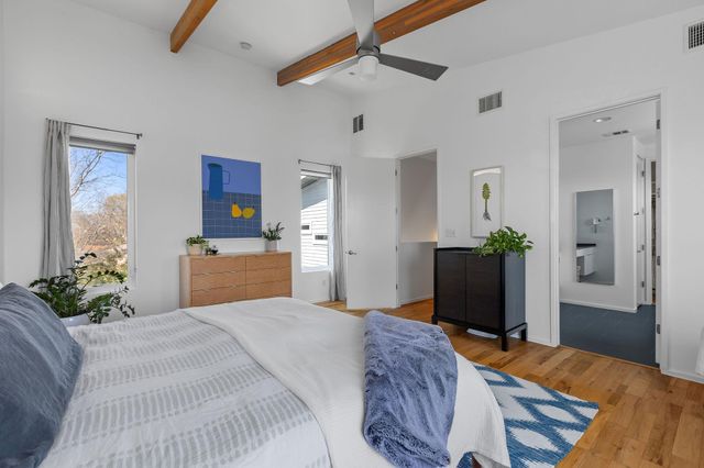 900 Brentwood ST B, Austin, TX 78757