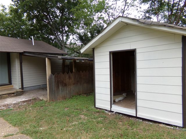 4527 Stigall Drive, Dallas, TX 75209