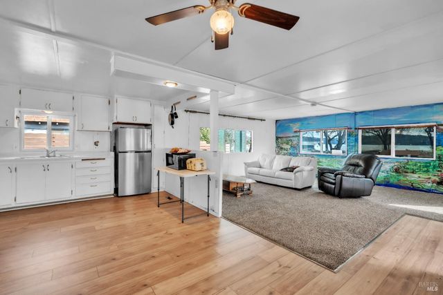 9950 E Highway 20, Clearlake Oaks, CA 95423
