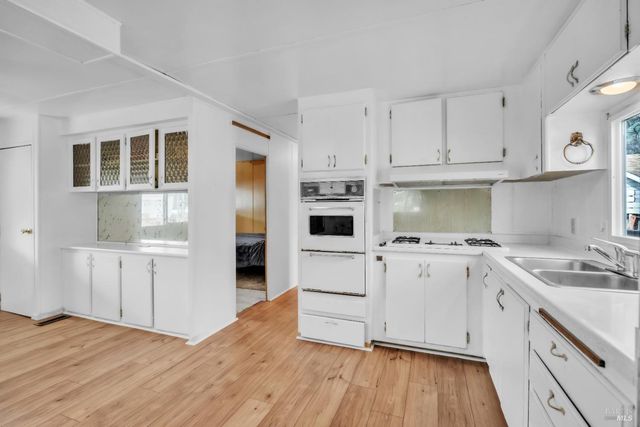 9950 E Highway 20, Clearlake Oaks, CA 95423