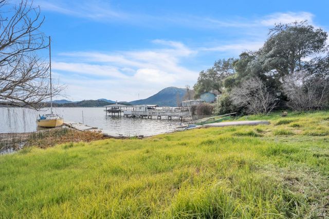 9950 E Highway 20, Clearlake Oaks, CA 95423