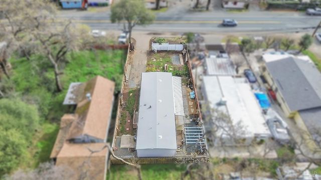 9950 E Highway 20, Clearlake Oaks, CA 95423