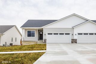 6514 NE 11th Court, Des Moines, IA 50313