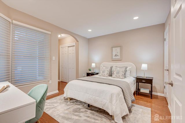 12 Springwood Court, South Brunswick, NJ 08540