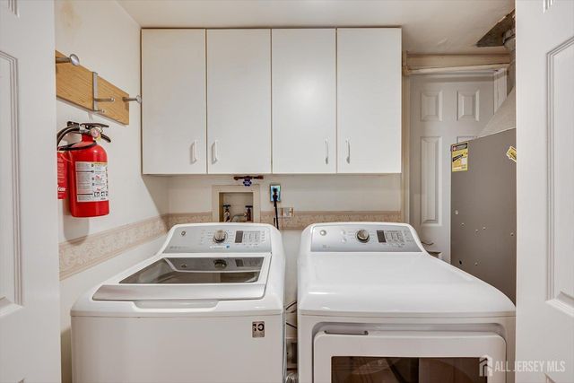 12 Springwood Court, South Brunswick, NJ 08540