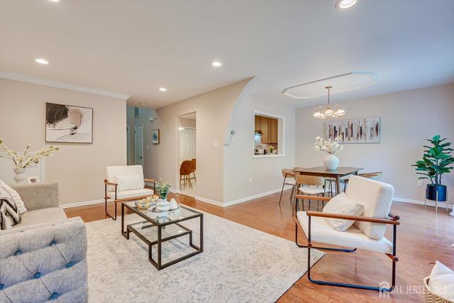 12 Springwood Court, South Brunswick, NJ 08540