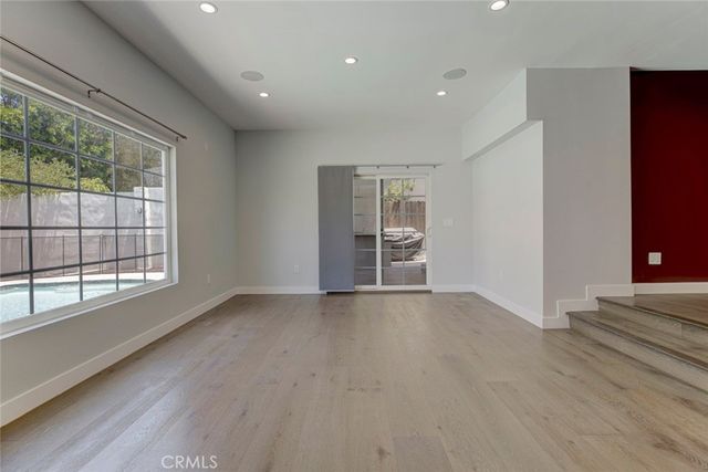 523 E Fairmount, Burbank, CA 91501