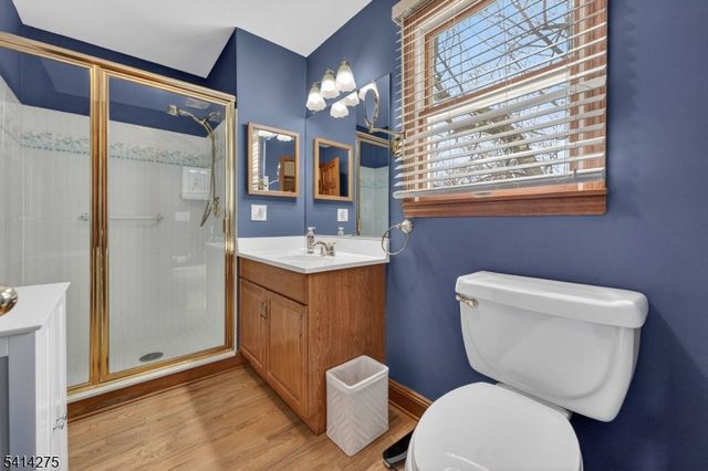 1 Seal St, High Bridge Boro, NJ 08829