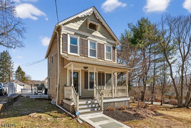 1 Seal St, High Bridge Boro, NJ 08829