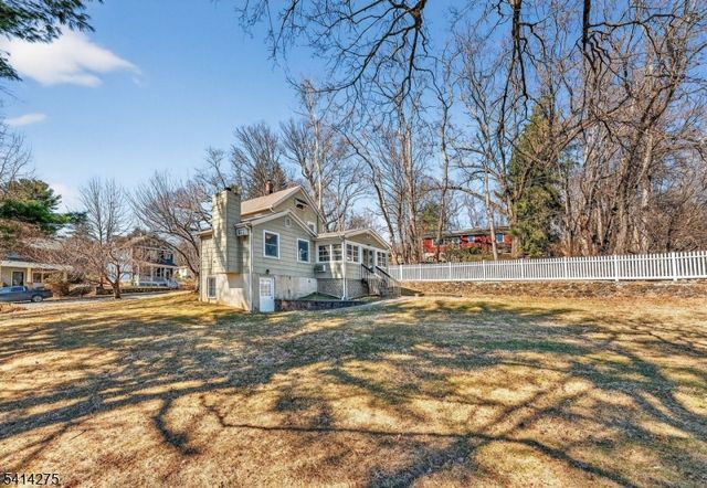 1 Seal St, High Bridge Boro, NJ 08829