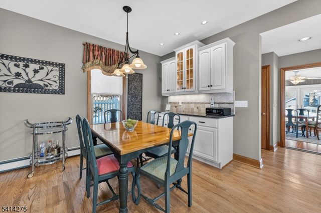 1 Seal St, High Bridge Boro, NJ 08829