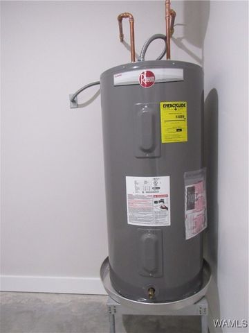 8420 Argonne Forest, Duncanville, AL 35456