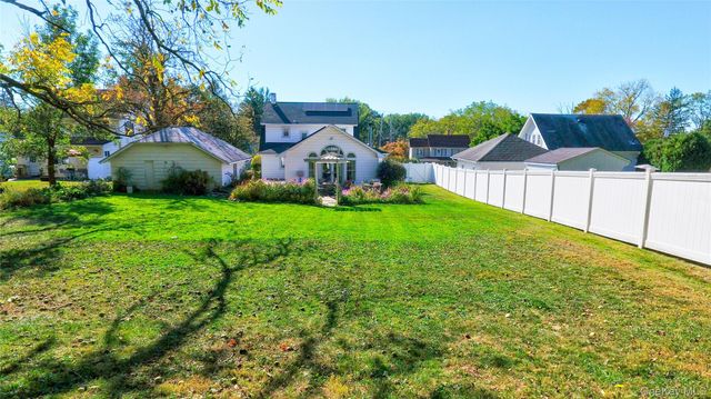 99 S Main Street, Florida, NY 10921