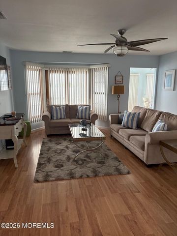 11 W Harborside Drive W, Seaside Heights, NJ 08751