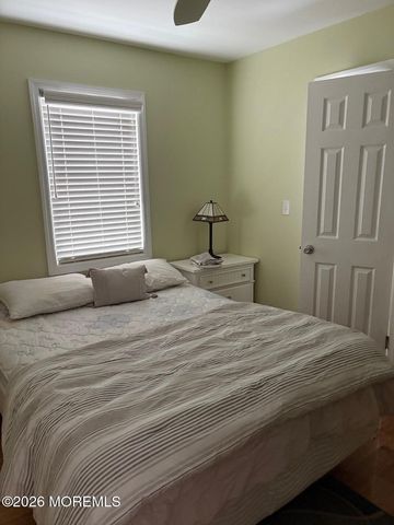 11 W Harborside Drive W, Seaside Heights, NJ 08751