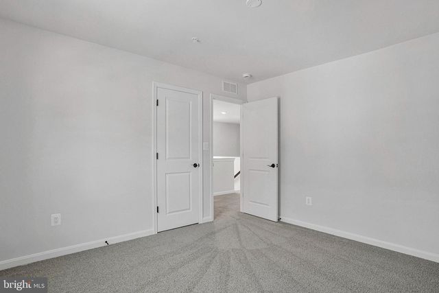 128 CATALPA DR, North East, MD 21901