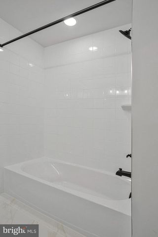 128 CATALPA DR, North East, MD 21901